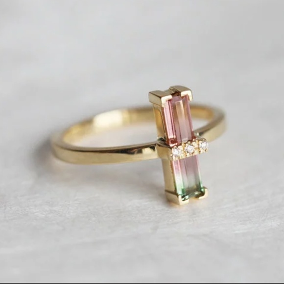 14k Elongated Emerald Watermelon Tourmaline Ring - Picture 3 of 7
